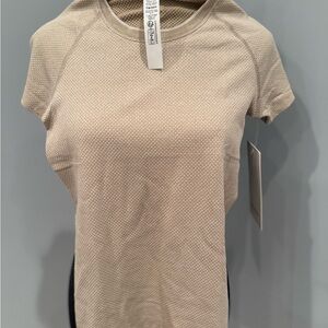 lululemon NWT Swiftly Tech Beige Short Sleeve Tee
